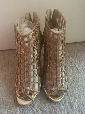 Liz Form Gold Rhinestone High Heels